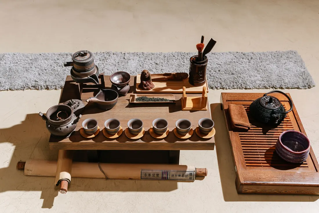 A tea set laid out on a table