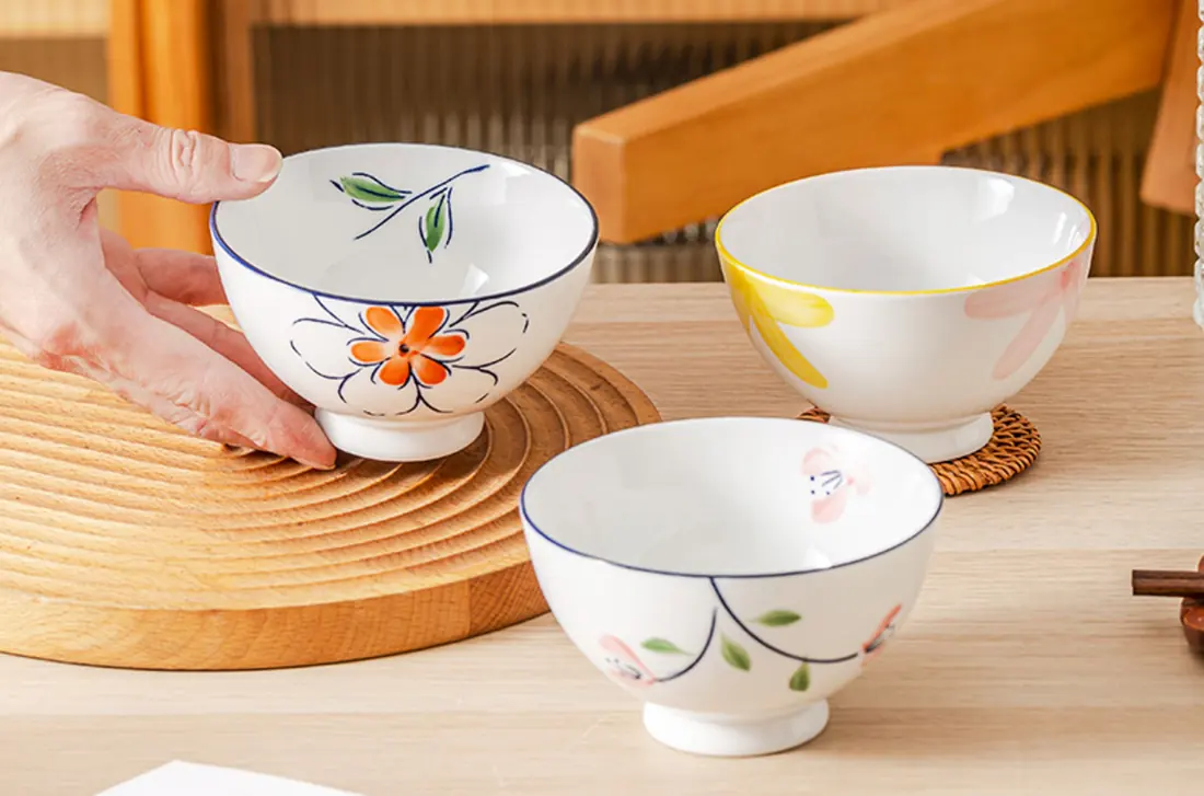 Individual patterned rice bowls